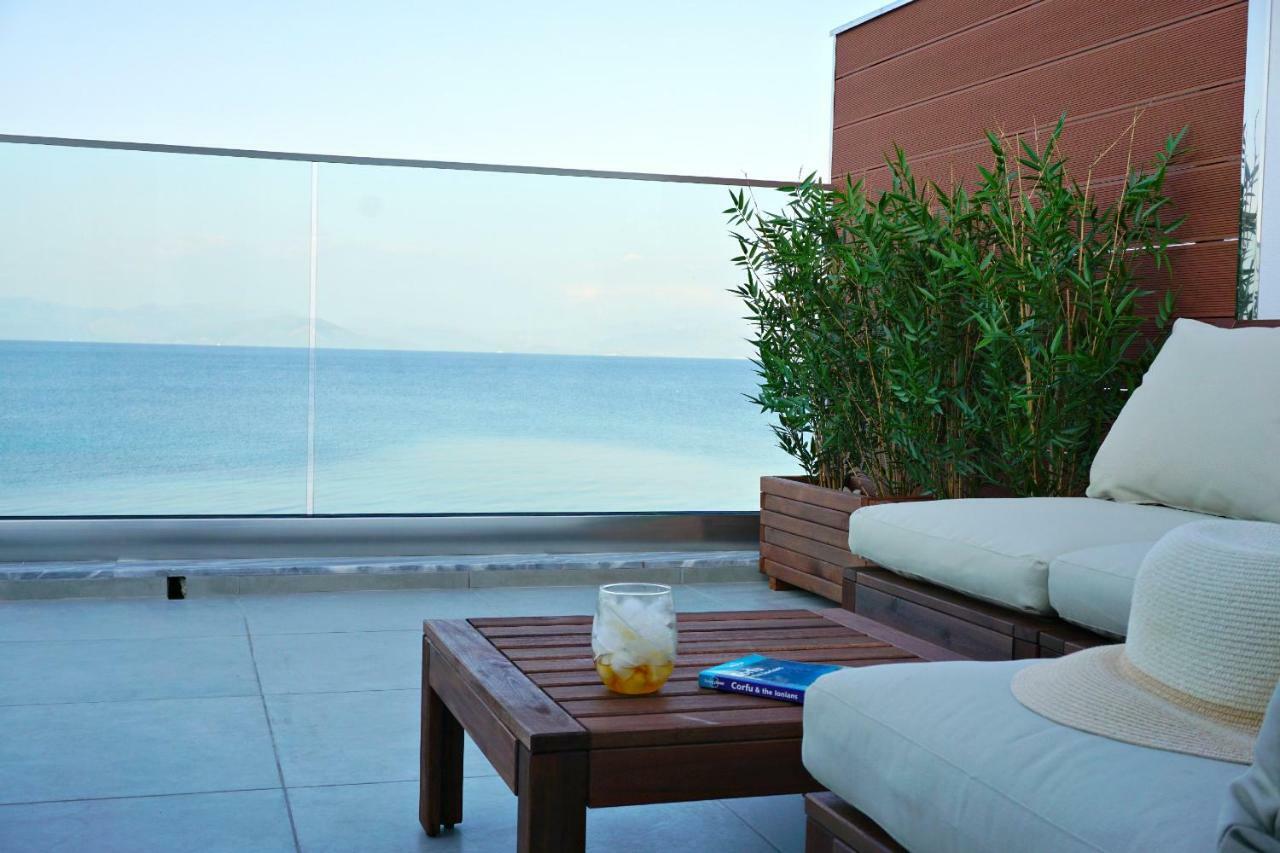 Galini Beach Studios And Penthouse Mesongí Exterior foto
